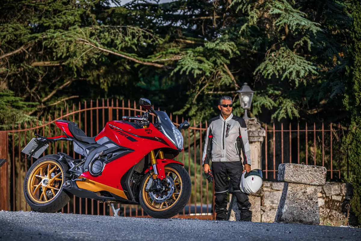 RVM Supersport